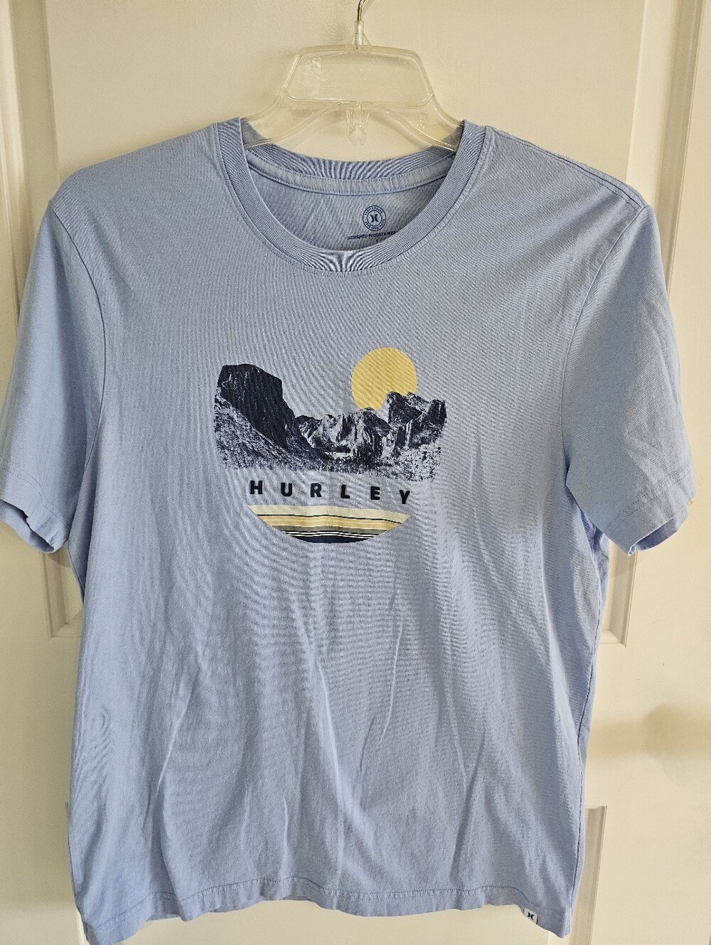 Hurley Light Blue Short-Sleeve Tee with Mountain & Sun Graphic